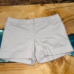 Express Cream Bermuda Shorts Flat Front Design